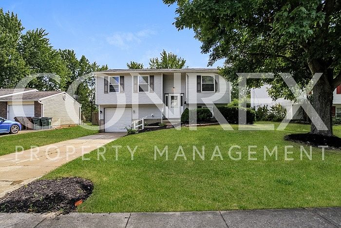 1st image of 2957 Glenaire Dr