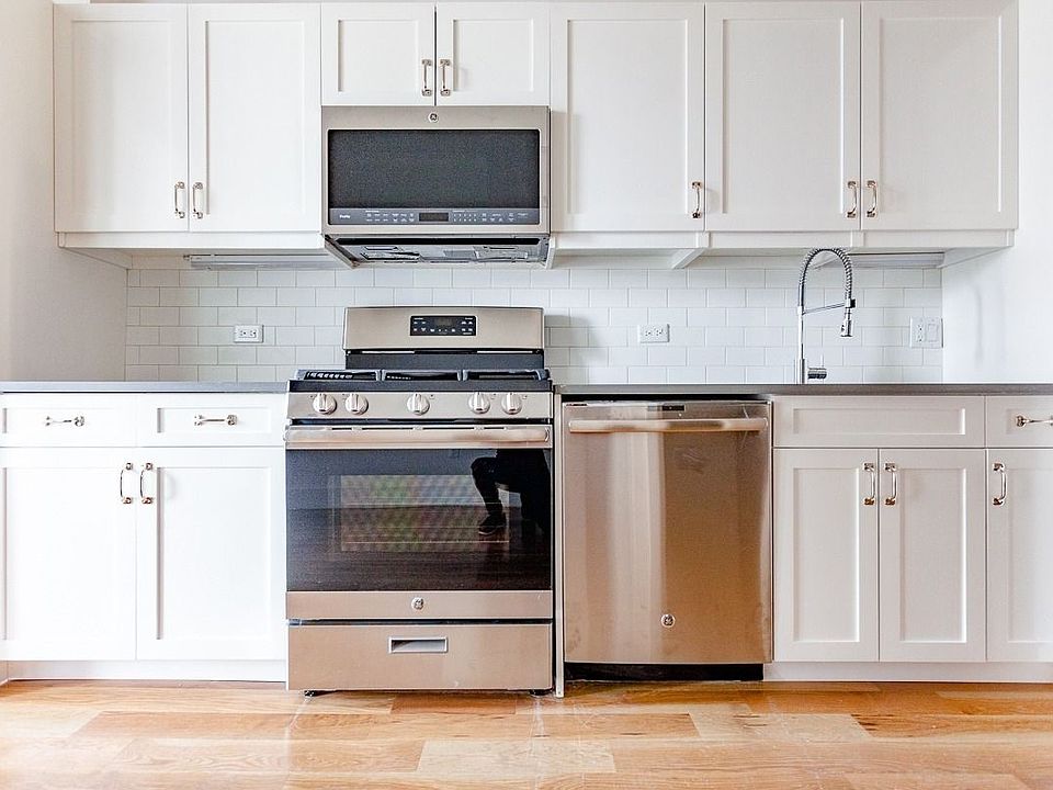 1st image of 253 Stanhope St #5T