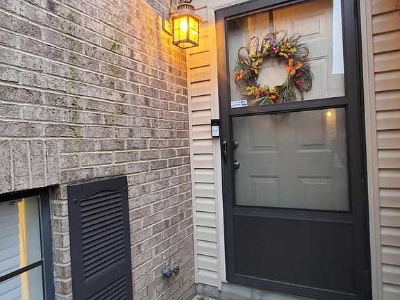 3rd image of 2508 Knightsbridge Ln
