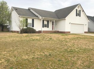 109 Mix Trail Ln, Raeford, NC 28376