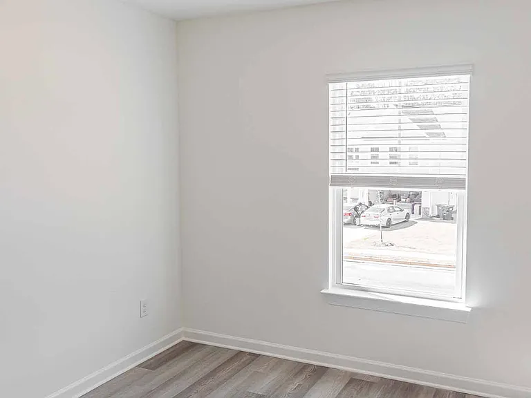 3318 Pepperpike Ct — Photo 28