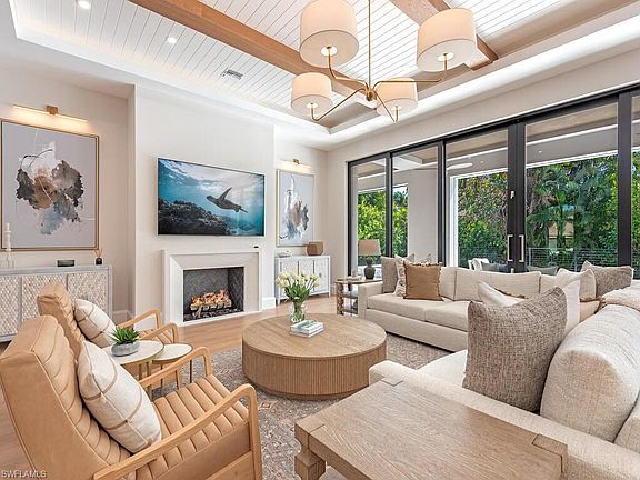 4th image of 448 Devils LN