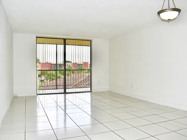 Spacious, Tiled Living Room
