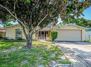 9610 Rainbow Ln, Port Richey, FL 34668