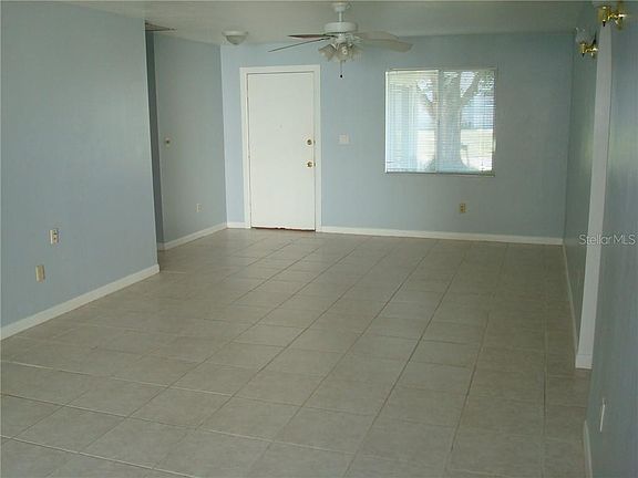 4th image of 3262 Dupre St
