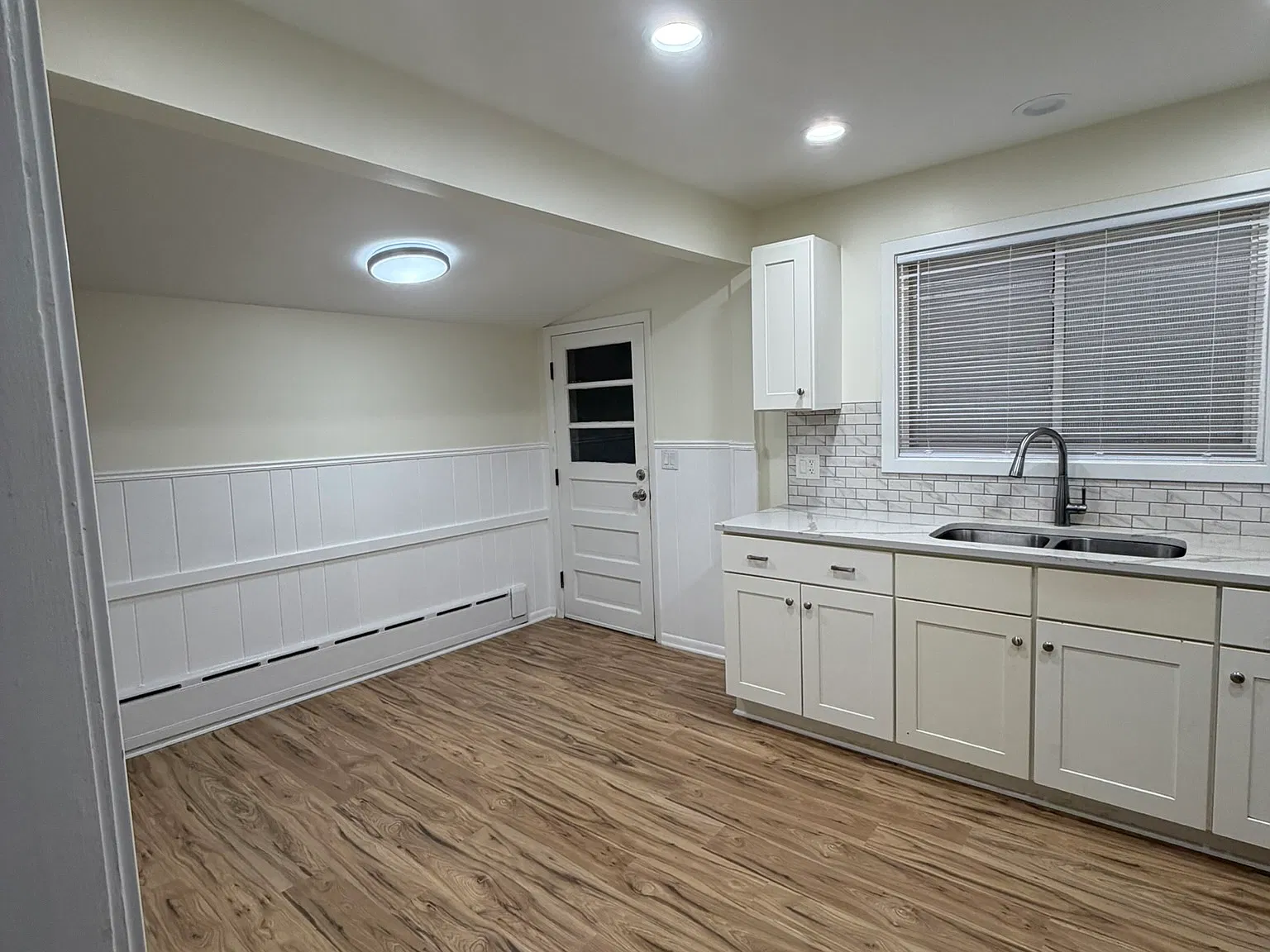 366 Walker Ave — Photo 3