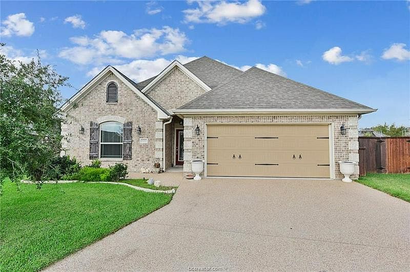 1st image of 4212 Carnes Ct S