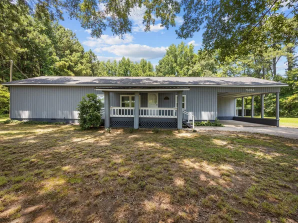 7595 Clayton St #B, Clayton, NC 27527
