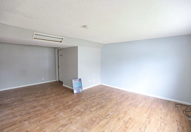 4156 Norman Dr SE — Photo 3