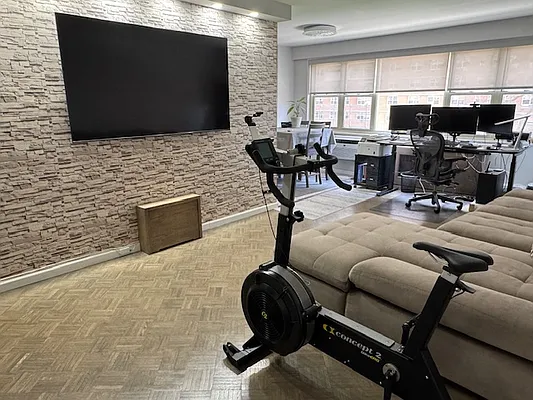 Sold by S P R Realty | media 23