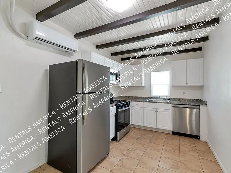 3050 N Sparkman Blvd — Photo 12