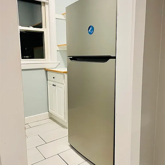 29 W Tremlett St #1 — Photo 19
