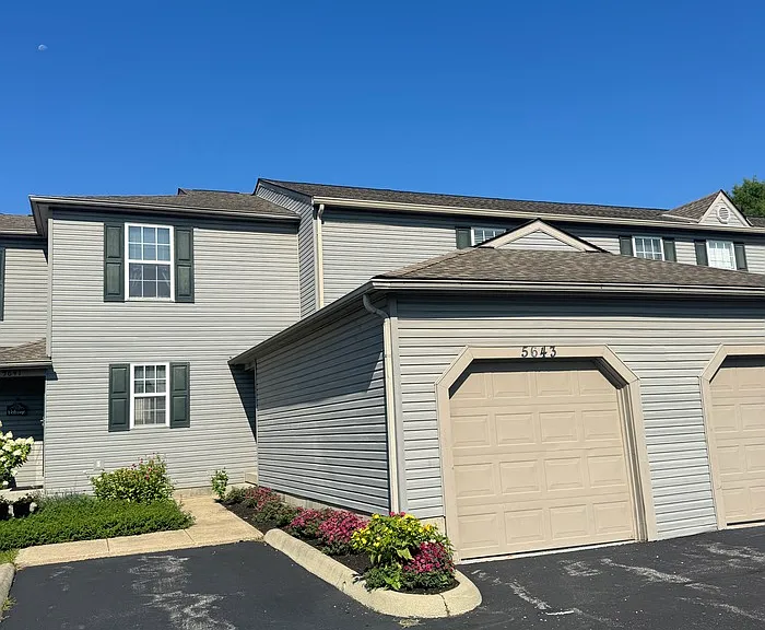 5643 Barney Ln — Photo 1
