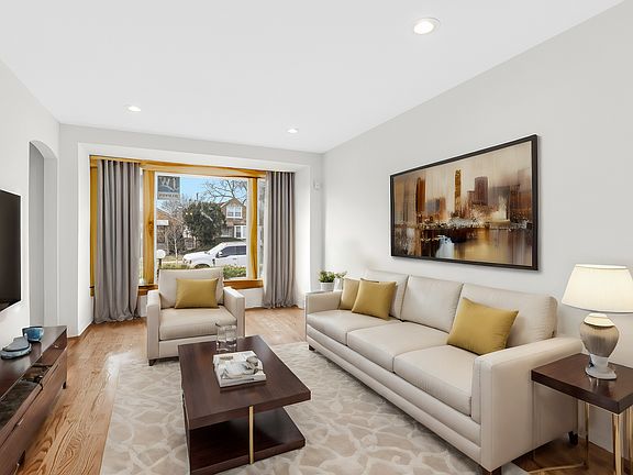 4th image of 8803 S Luella Ave