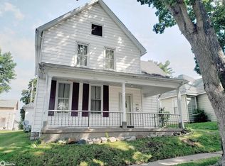 1410 Valley St, Burlington, IA