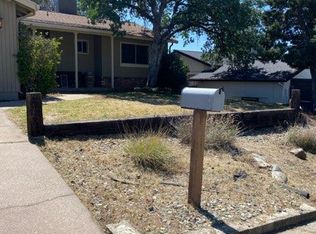 1725 Regent Ave, Redding, CA 96001