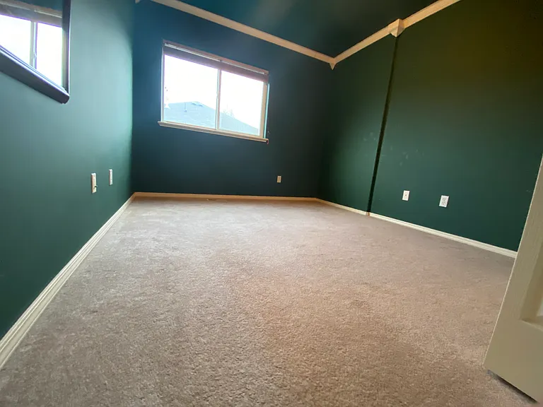2443 Hillbrook Cir — Photo 8