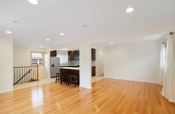 1st image of 14339 Rose Ave Unit 2