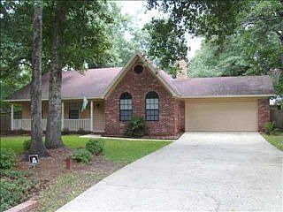 2nd image of 1555 Alshire Ct N