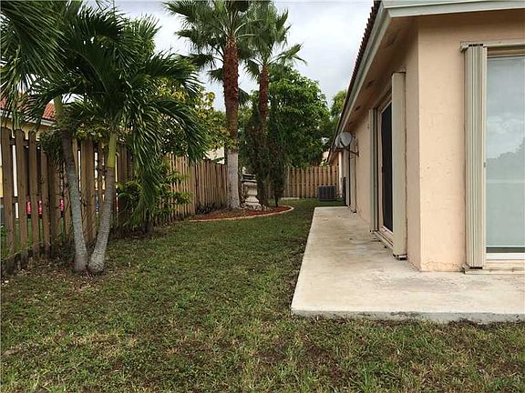 5th image of 5770 NW 99th Ave