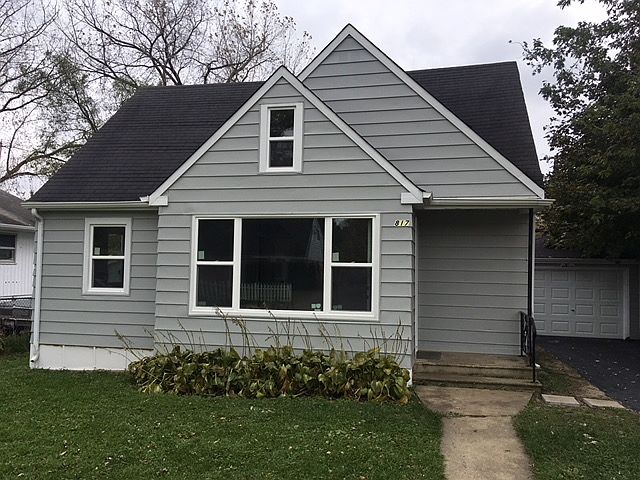 1st image of 817 Buena Vista Ct