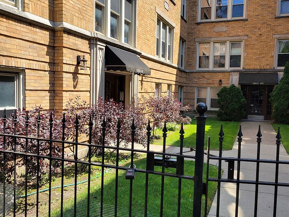 1st image of 1969 W Foster Ave APT 3B