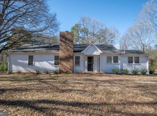 450 Calhoun Dr, Athens, GA 30601