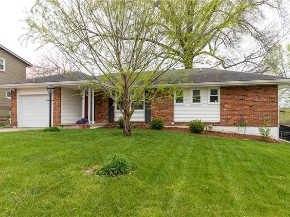16009 E 31st Ter S, Independence, MO 64055