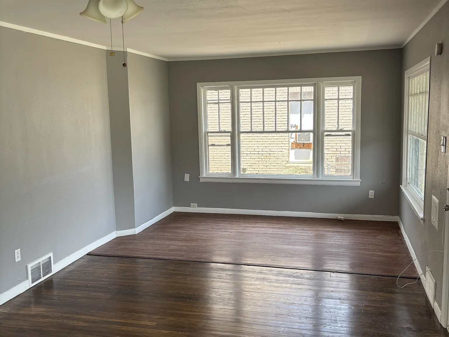 2 bed, 1250 sqft, $1,150 — Photo 4
