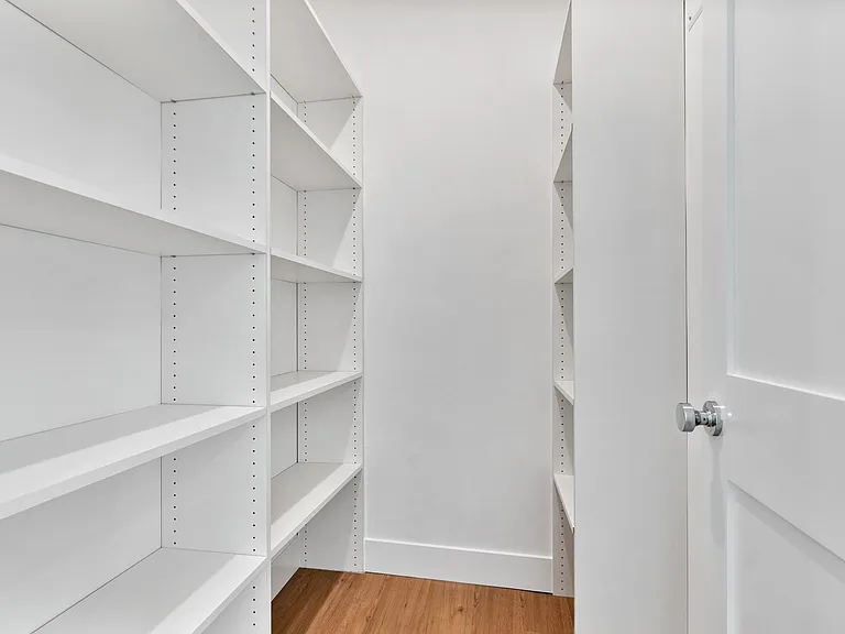 18203 Sunburst St — Photo 13