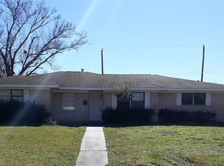 311 Pamela Dr, Baytown, TX 77521