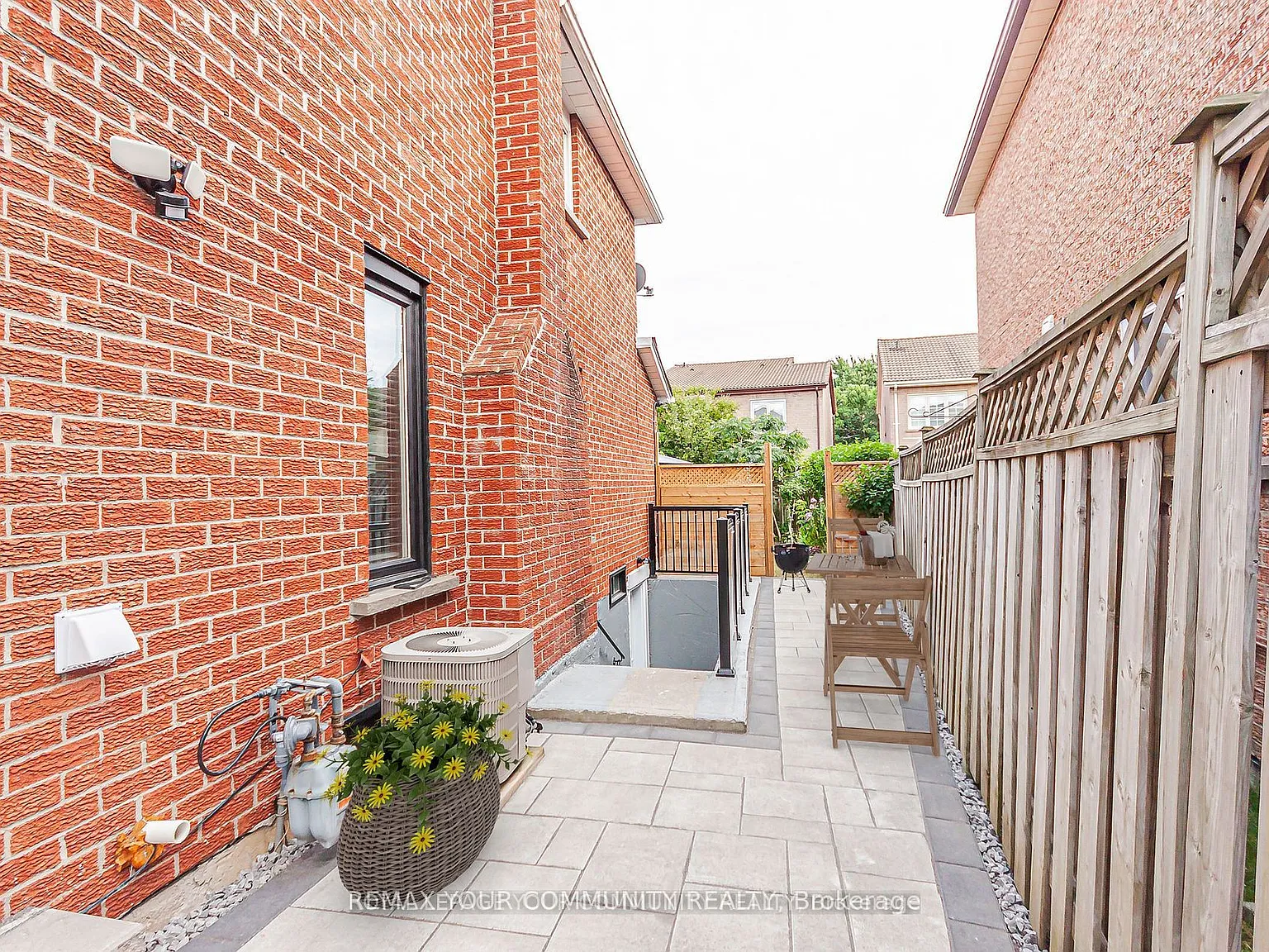 2 bed, $1,795 — Photo 3