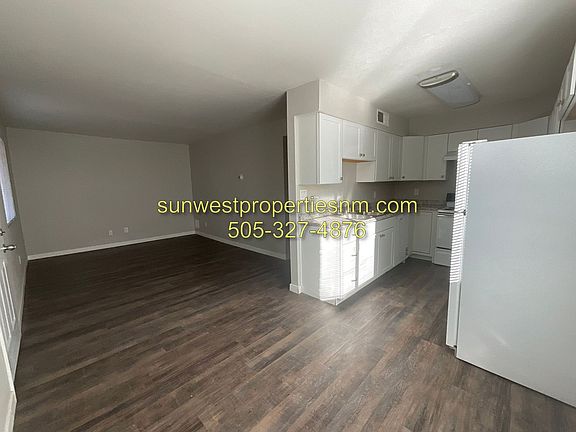 3rd image of 401 E 18th St APT 15