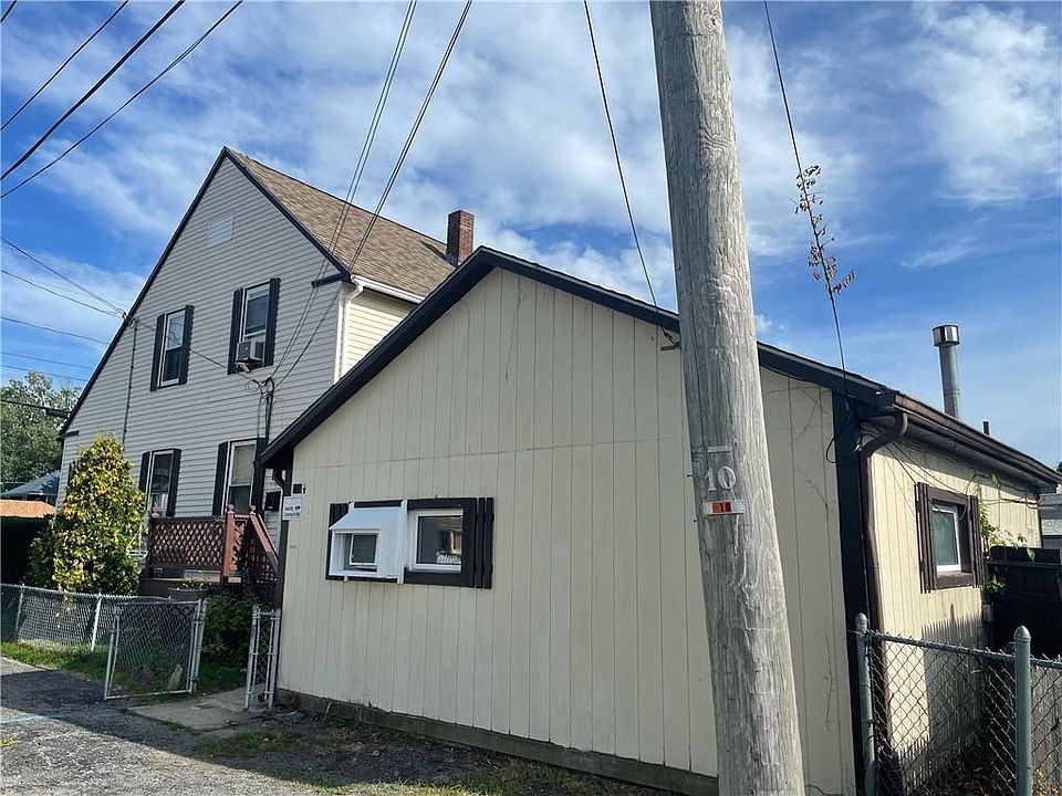 759 Oakland Beach Ave Warwick RI Zillow