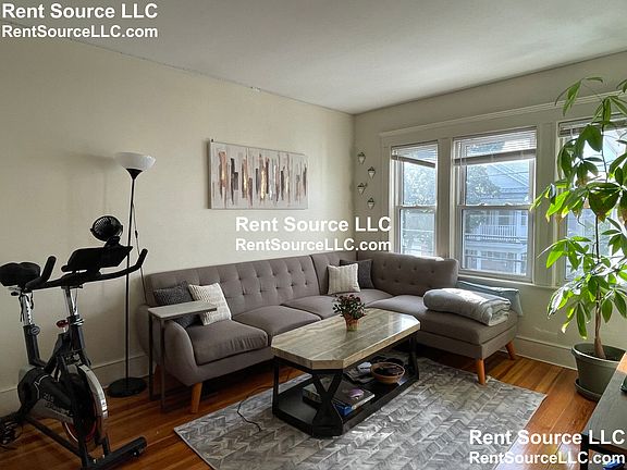 3rd image of 104 Princeton St #2