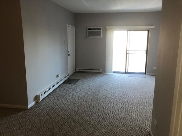 950 N Rohlwing Rd APT 201A