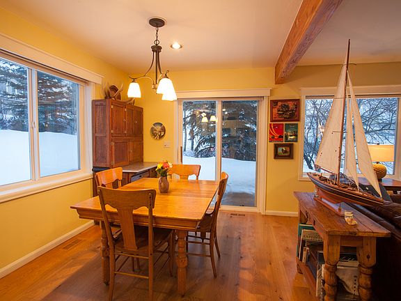 2nd image of 550 Wyatt Way