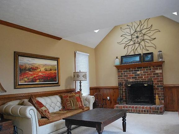 2nd image of 1113 Westcreek Dr
