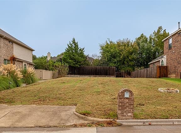 5th image of 5115 Tacoma Dr
