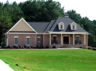 733 County Line Auburn Rd #R, Winder, GA 30680