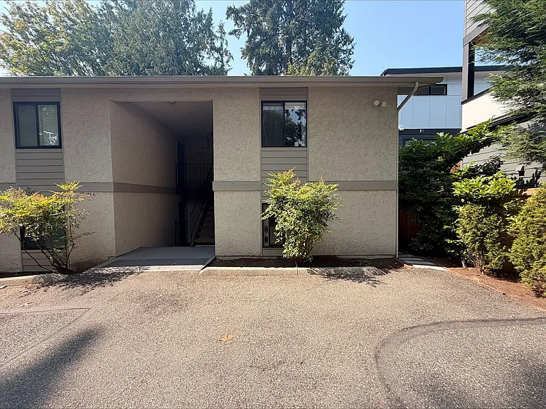 6722 112th Ave NE #8B — Photo 2