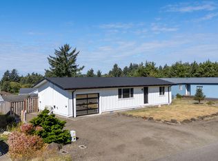 4255 Orchard Loop, Tillamook, OR 97141