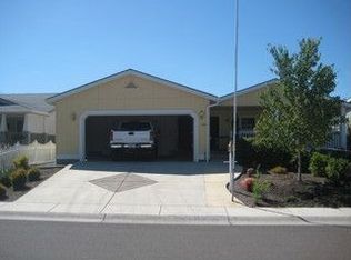 404 Orth Dr, Central Point, OR 97502