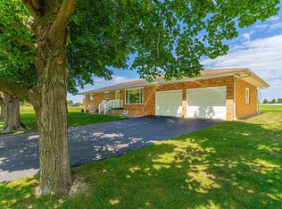 1342 Airport Rd, Lincoln, IL 62656