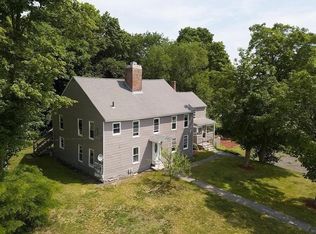 713 Franklin St #2, Worcester, MA 01604