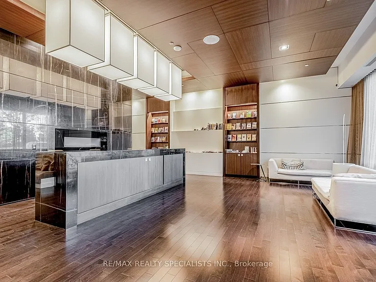 215 Sherway Gardens Rd #1607 — Photo 33
