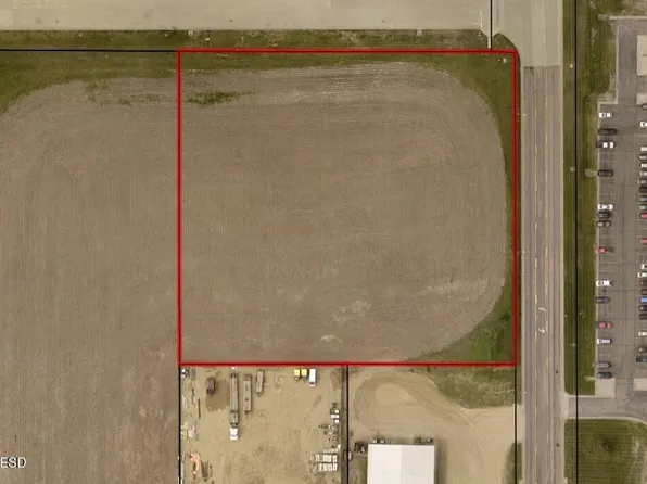 29th St SE, Watertown, SD 57201