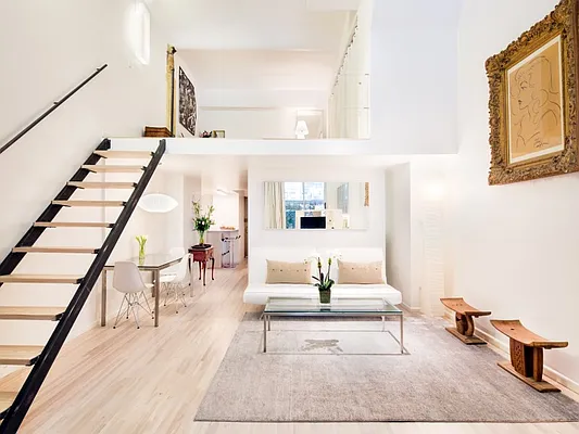 Sold by Sotheby's International Realty | media 10