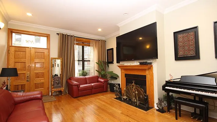 Rented by Fenwick Keats Real Estate | media 8