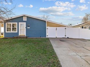 2718 Blue Heron Dr, Florissant, MO
